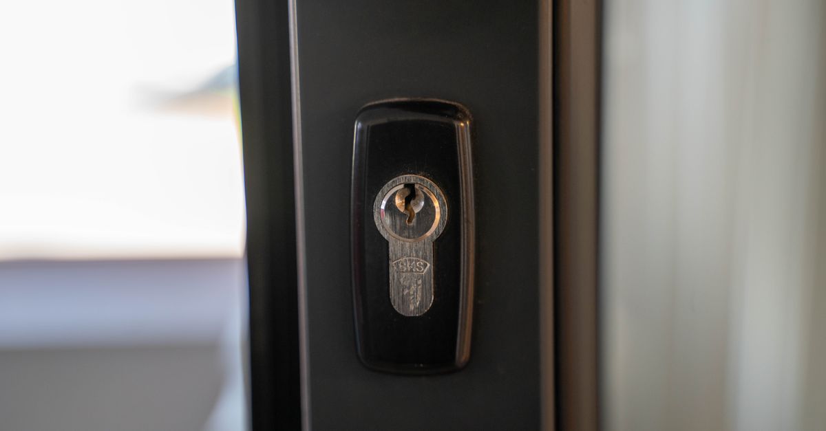 locksmith tools keys — Atlanta Locksmiths